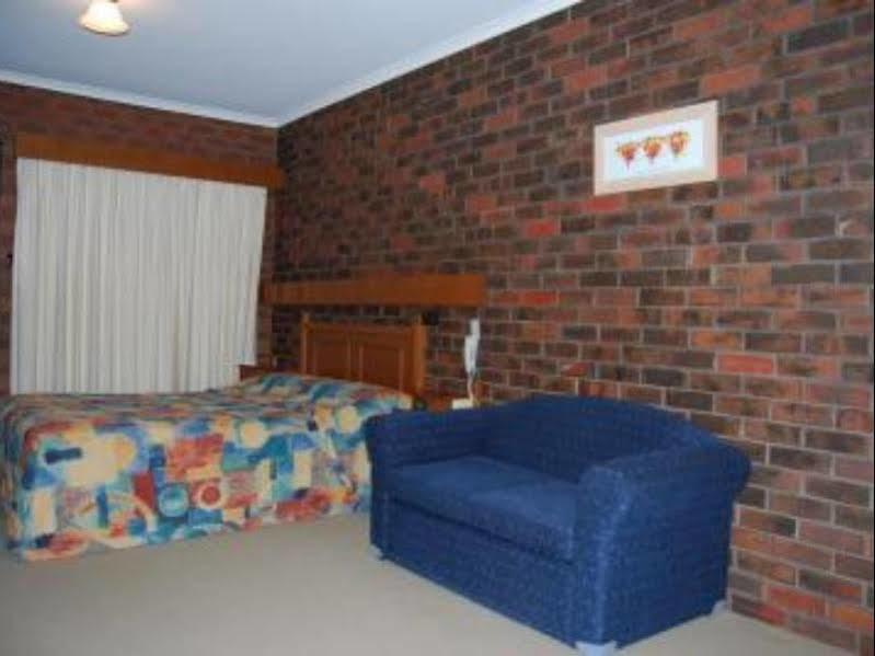 Two Rivers Motel Wentworth Екстериор снимка
